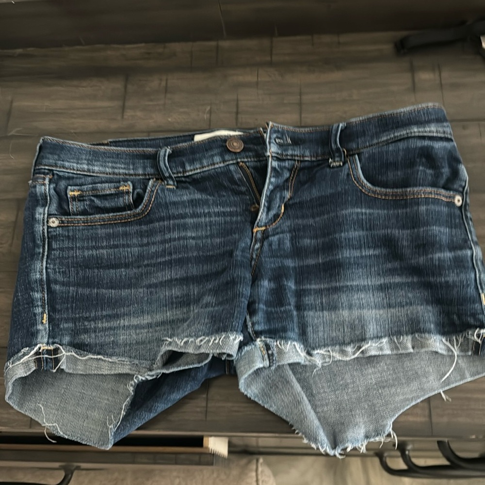Abercrombie & Fitch mini short. Size 2